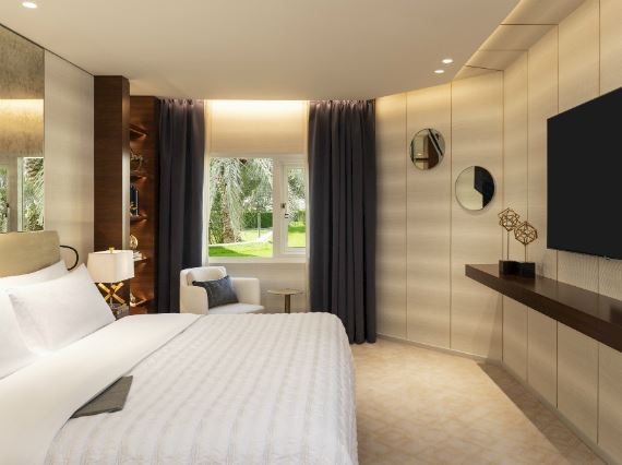Meridien Club Room